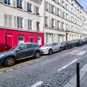  Apartment Cozy Historic Center & Montmartre
